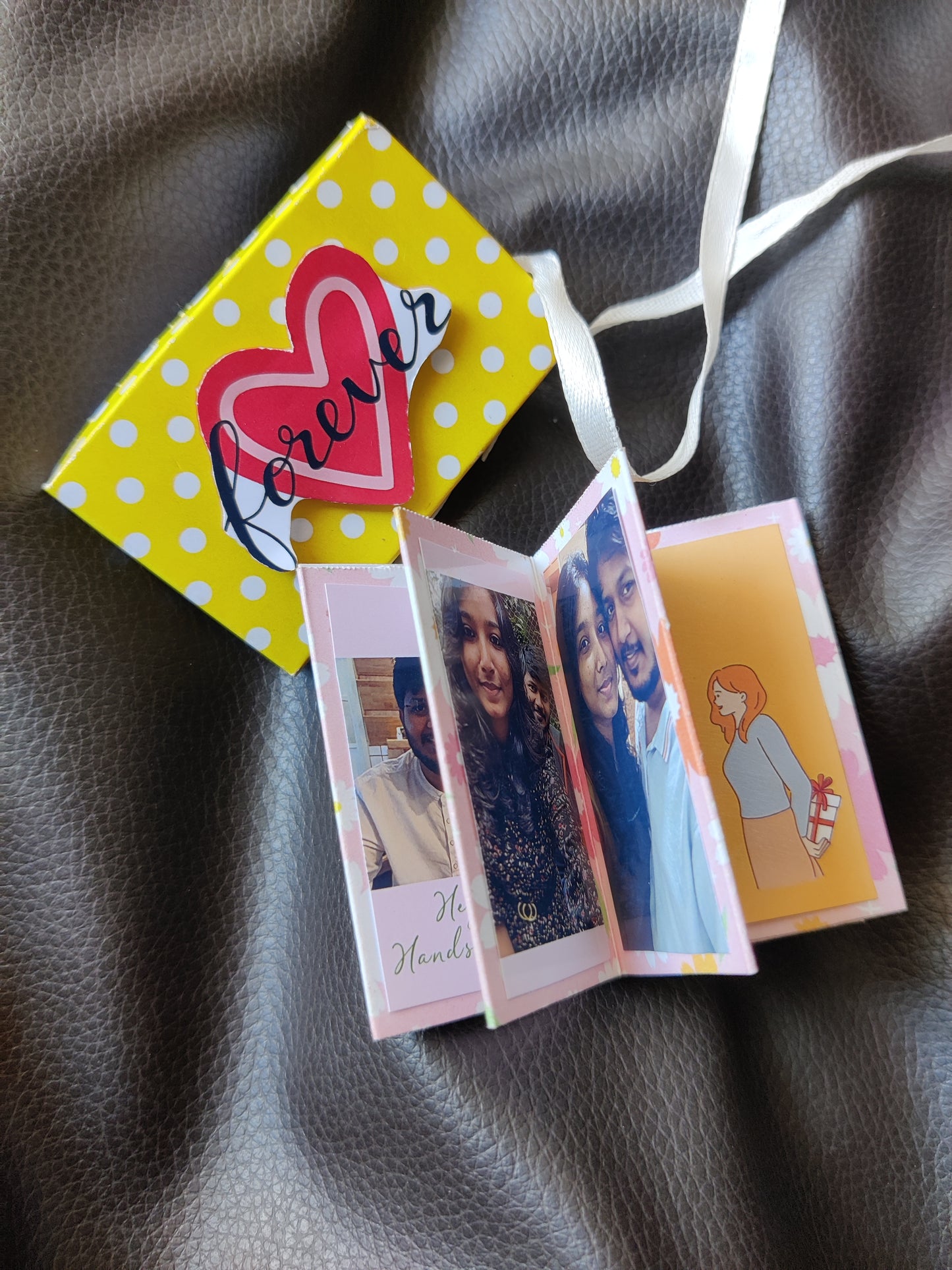 MINI HANDMADE PHOTO BOOK