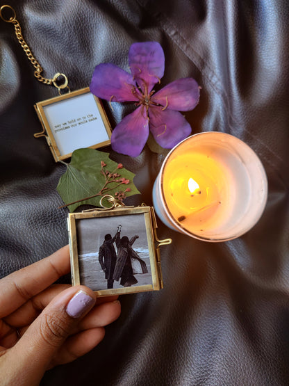 Mini Vintage Floating Frame